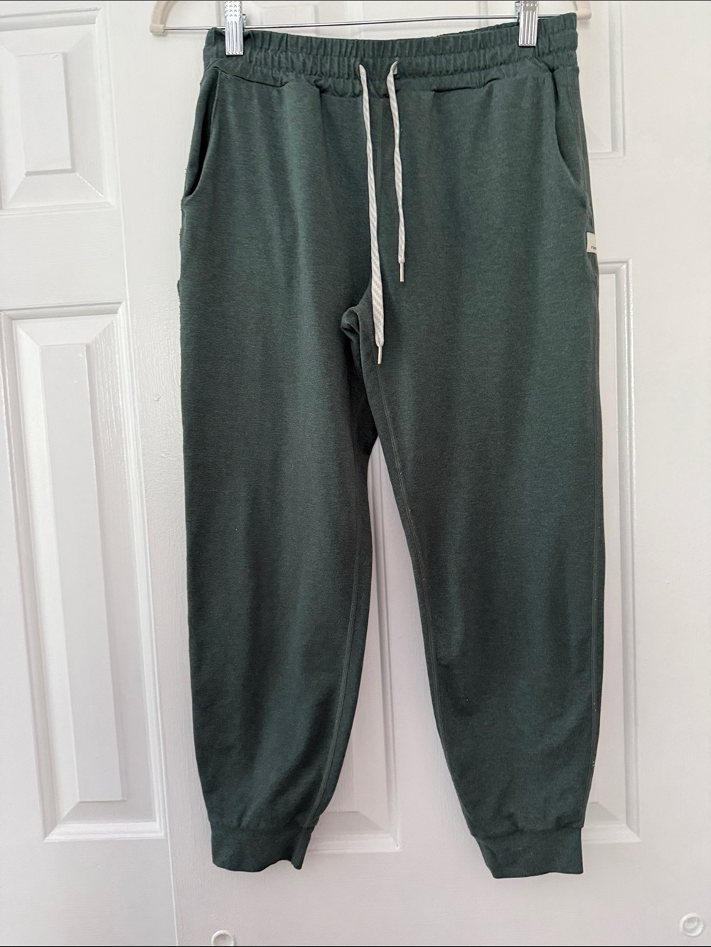 Vuori Women’s Performance Jogger Heathered Teal Small - Picture 2 of 5